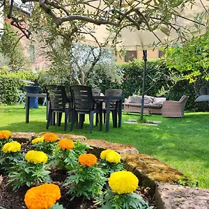  Appartement Halloween House A House Private Garden Amorino